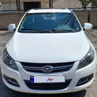 جک جی ۵ دستی سفید