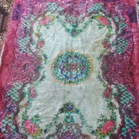 رومیزی قدیمی و تمیز