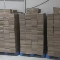 کارتن مخصوص روی جعبه چوبی سبد چوبی انگورسیاه|ابزارآلات|کامیاران, |دیوار