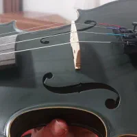 ویولن اهورا