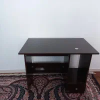 میز برای کامپیوتر جای کیس و کیبور دار