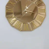 ساعت دیواری