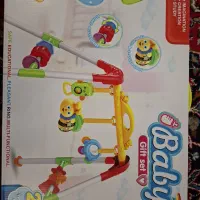 سه پایه نوزاد