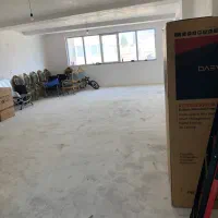 واحد ۱۳۵ متری در میدان جهاد