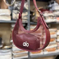 شال و کیف|کیف، کفش، کمربند|شوشتر, |دیوار