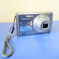 دوربین عکاسی سامسونگ ۲ مانیتور لنز قوی معاوضه گوشی