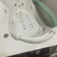 جکوزی در حد نو ۵ ماه کار کرده