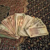 تعداد 65 عدد اسکناس قدیمی جمهوری اسلامی