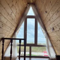 اجاره کلبه سویسی ساحلی لب دریا لب اب|اجارهٔ کوتاهمدت ویلا و باغ|رویان, |دیوار