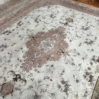 دو عدد فرش ۱۲ متری