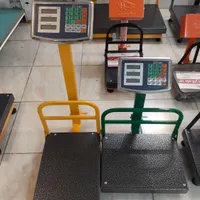 باسکول ترازو ۳۵۰ کیلو ۴۰×۵۰|فروشگاه و مغازه|تبریز, |دیوار