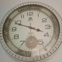 ساعت دو موتوره کوارتز