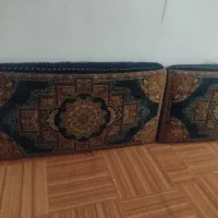 پشتی سرمه ای .