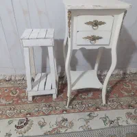 میز تلفن تمیز سالمه