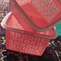 ظروف پلاستیکی صورتی نو|ظروف نگهدارنده، پلاستیکی، یک‌بارمصرف|یاسوج, |دیوار