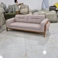به رویه کوب ماهر مبل راحتی نیازمندیم