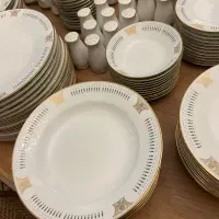 سرویس غذاخوری نوری تاکه ۵۰. ساله ۱۲ نفره