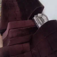 مبل در حد نو و گل میز|مبلمان خانگی و میز عسلی|فیروزآباد (فارس), |دیوار