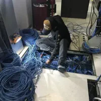 انجام کلیه امور برق صنعتی و ساختمانی