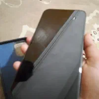 سلام گوشی ردمی تمیز بدون هیچ مشکلی۶۵۰۰