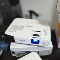 ویدیو پروژکتور سری ژاپنی مناسب تمامی محیط ها|تلویزیون و پروژکتور|تهران, صادقیه|دیوار