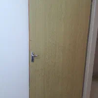 5عدر چوبی همراه با قفل و دستگیره