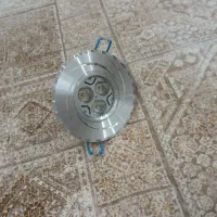 24عدد لامپ هالوژن در حد نو