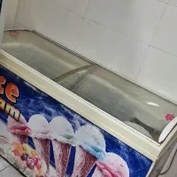 فریزر ایستاده و کتابی|کافی‌شاپ و رستوران|یزد, |دیوار