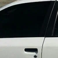 شیشه دودی انواع خودرو