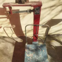 یک عدد ترازو یا همان گاپان به فروش میرسد