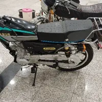 موتورسیکلت۲۰۰کبیر