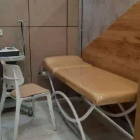 تخت کلینیکی سالم /آرایشگاهی/ قیمت مناسب وتوافقی