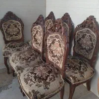 شش عدد صندلی با دو عدد تخت فلزی