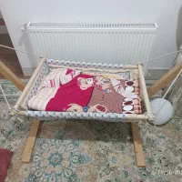 گهواره چوبی نوزادی