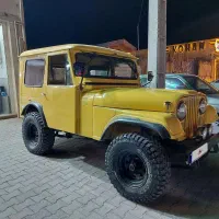 جیپ شهباز  ۶ سیلندر زرد