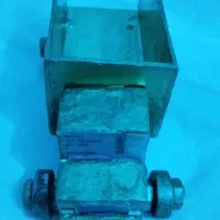 ماشین دستساز|مجسمه، تندیس، ماکت|میانه, |دیوار