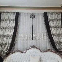 پرده به همراه والان