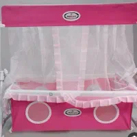 گهواره وکریر کودک