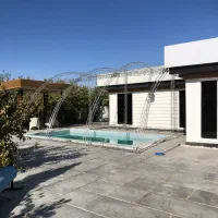 اجاره و فروش اسپیس استیج سوله دیواره قرفه قاب بنر