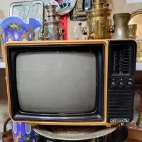 تلویزیون دکوری قدیمی
