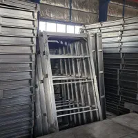 کارگر ساده و خمکار ماهر