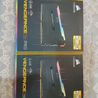 ۸×۴ (۳۲ گیگ) رم کورسیر vengeance pro rgb درحده نو