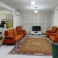 100-متری-طبقه-اول-دونبش-مرکزشهر