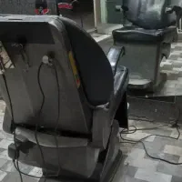 صندلی و آینه قدی آرایشگاه|آرایشگاه و سالنهای زیبایی|قم, سراجه (۱۵ خرداد)|دیوار