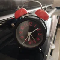 ساعت رومیزی