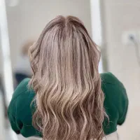 اموزش رنگ و لایت نیاز به دستیار|استخدام درمانی، زیبایی، بهداشتی|پاکدشت, پاکدشت (مامازند)|دیوار