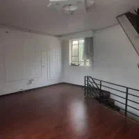 خانه دربستی ۲ طبقه پل قاری مجتهدیلر دارای ۱ رهن