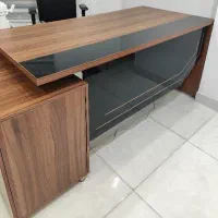 میز اداری تمام ام دی اف