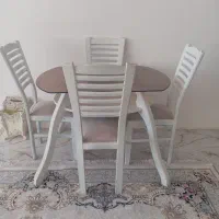 میز نهار خوری