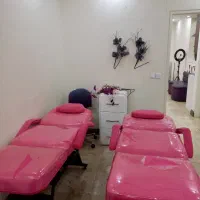 اجاره اتاق سالن زیبایی اتاق مزون اجاره صندلی ناخن